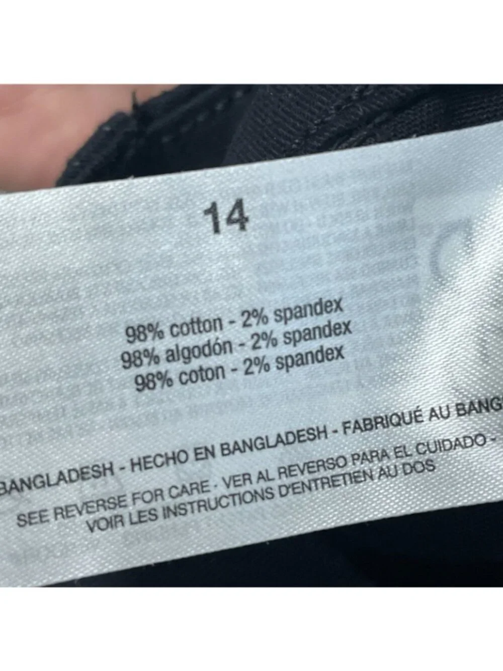 NWT Gloria Vanderbilt Women's 14 Mid Rise Stretch Twill Chino Shorts Black G2024